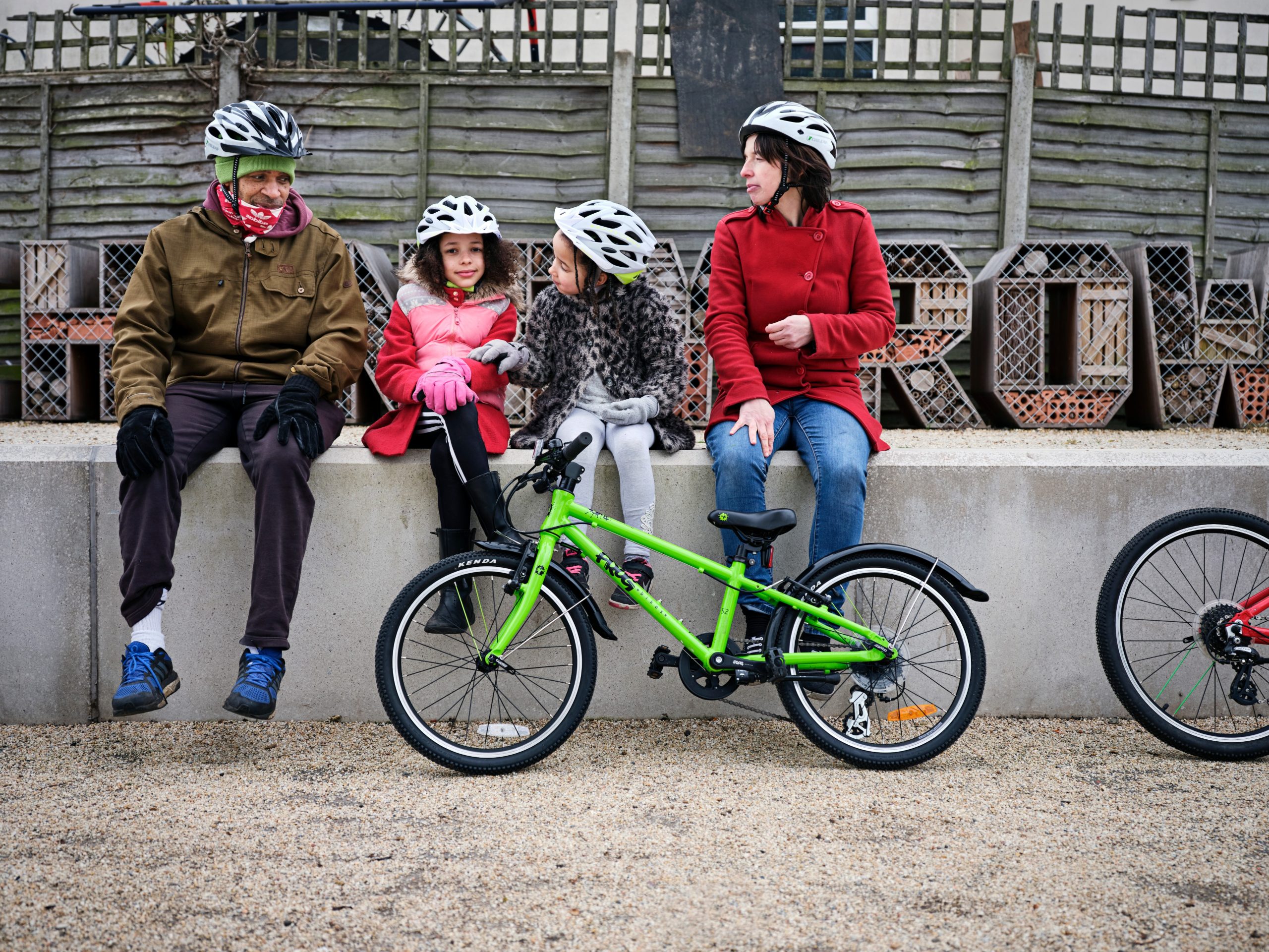 family cycle routes near me